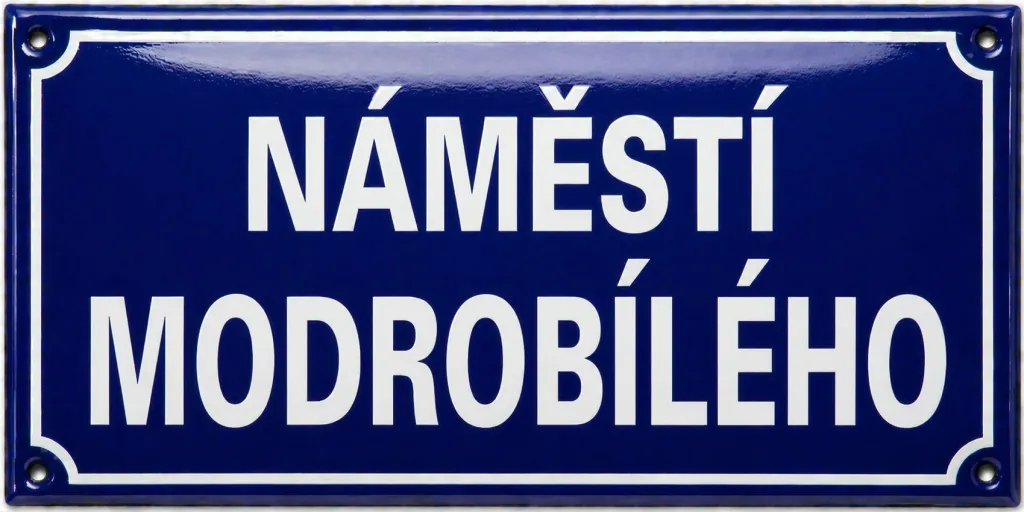 Smaltovaná uliční cedule. O-ulice 31