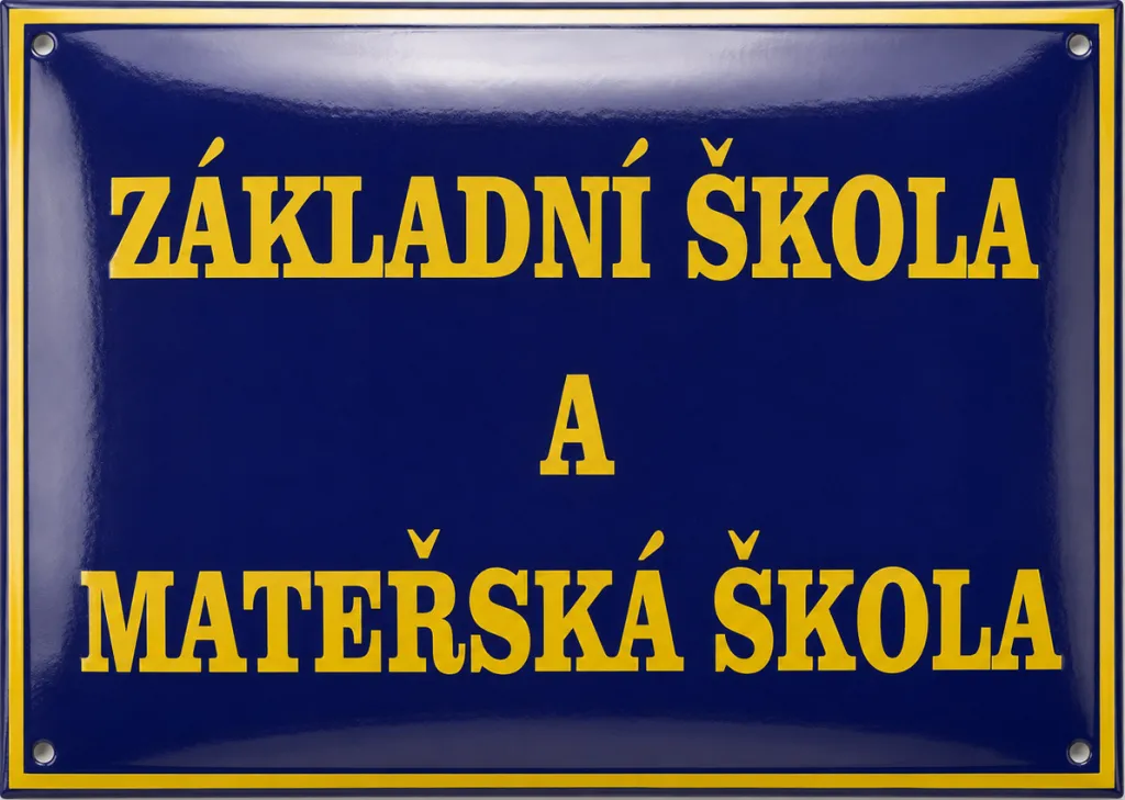 Smaltovaná cedule pro školu se školkou A2-skola 4